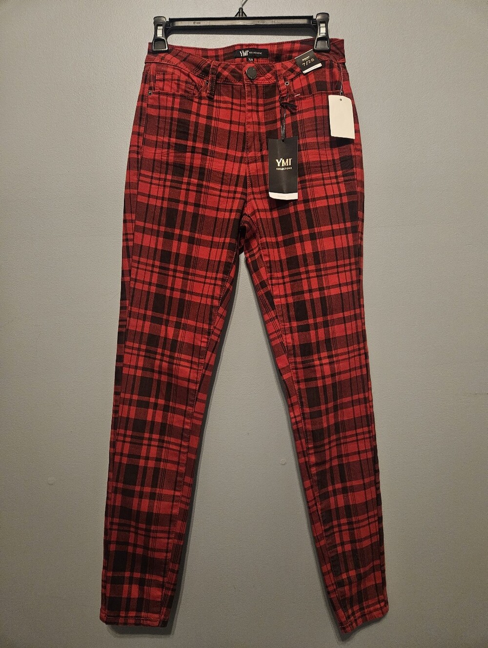 YMI Red Plaid Pants Jeans Jeggins Women's Size 7 / 28 Stretch Skinny NEW NWT